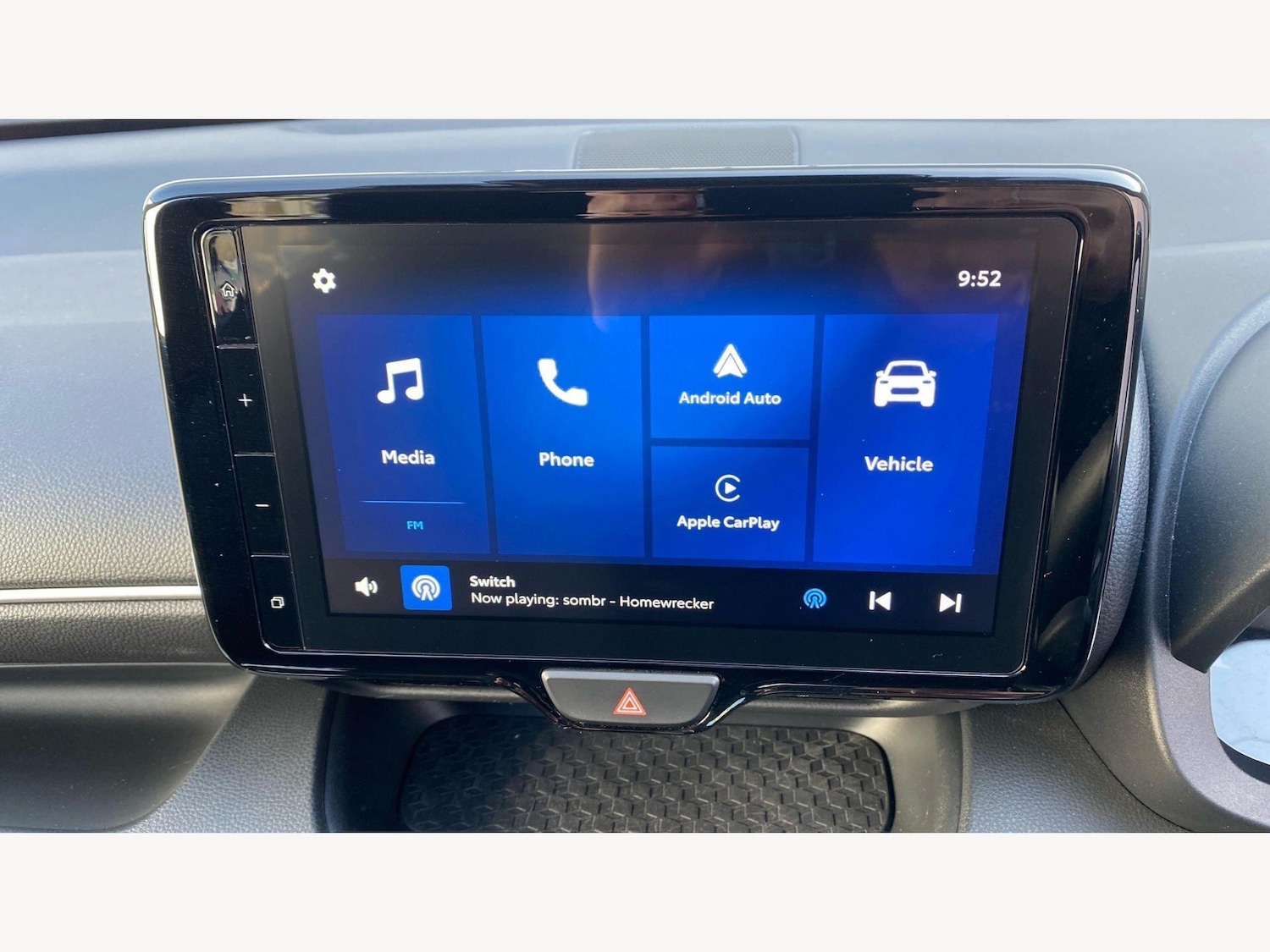 Used Toyota Yaris 2024 for sale - 78204047: Photo 11