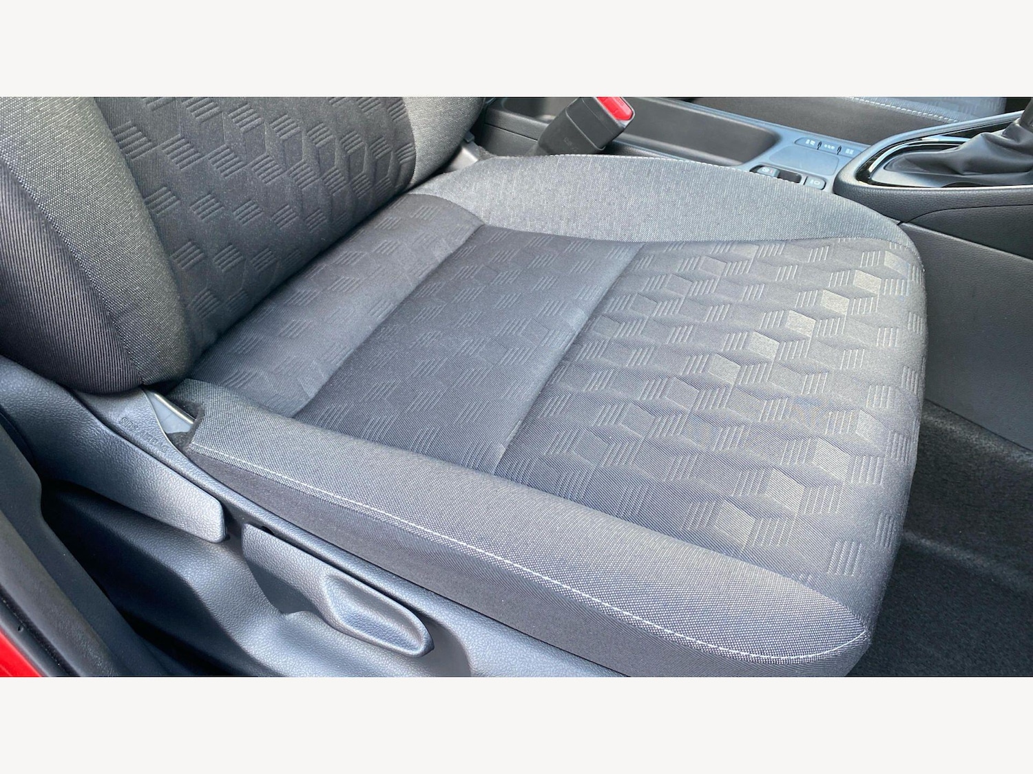 Used Toyota Yaris 2024 for sale - 78204047: Photo 19