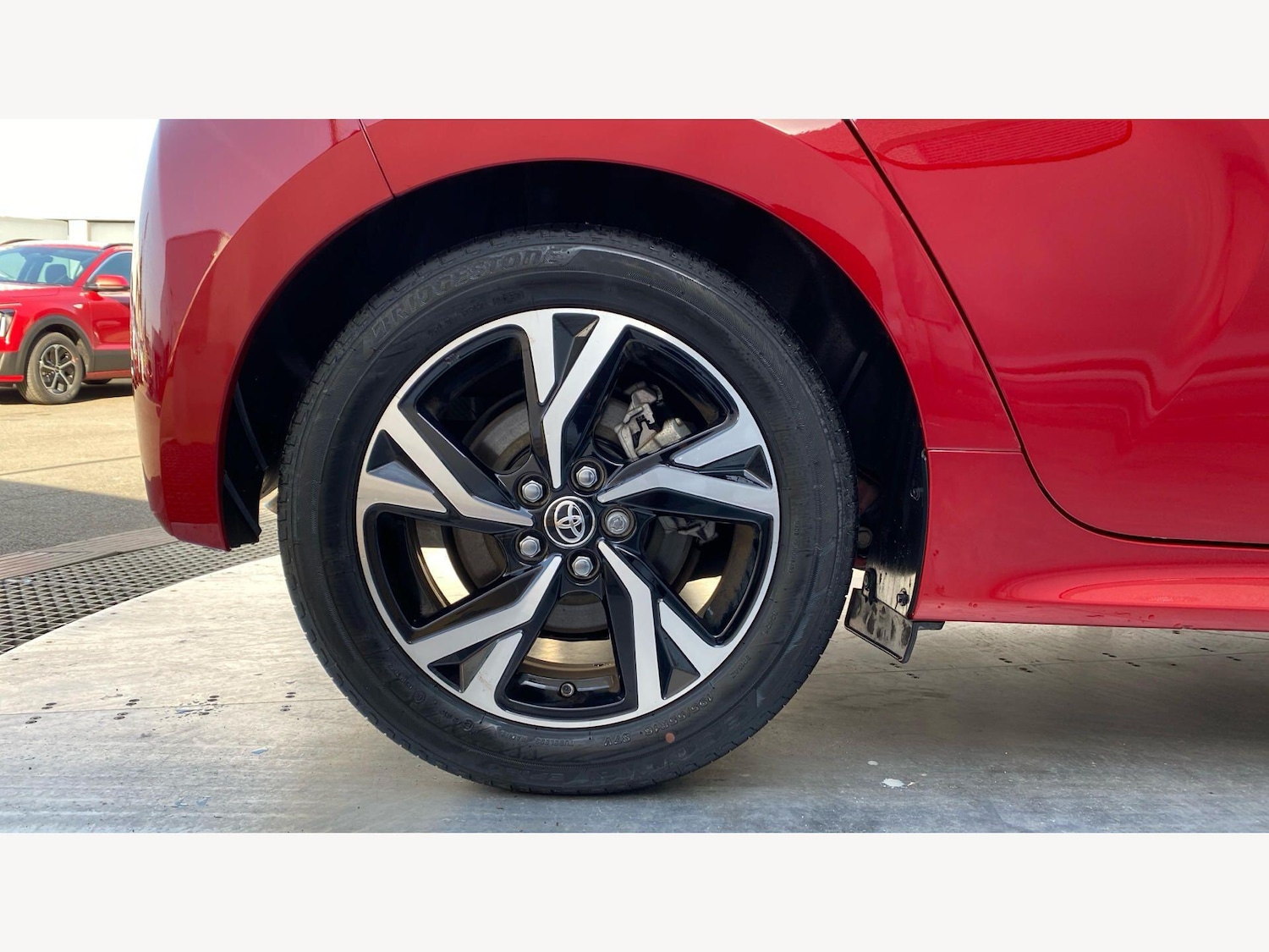 Used Toyota Yaris 2024 for sale - 78204047: Photo 27