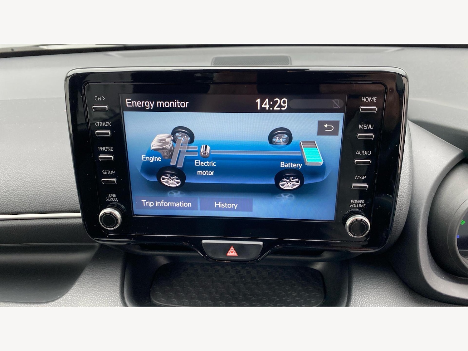 Used Toyota Yaris 2022 for sale - 76188992: Photo 25