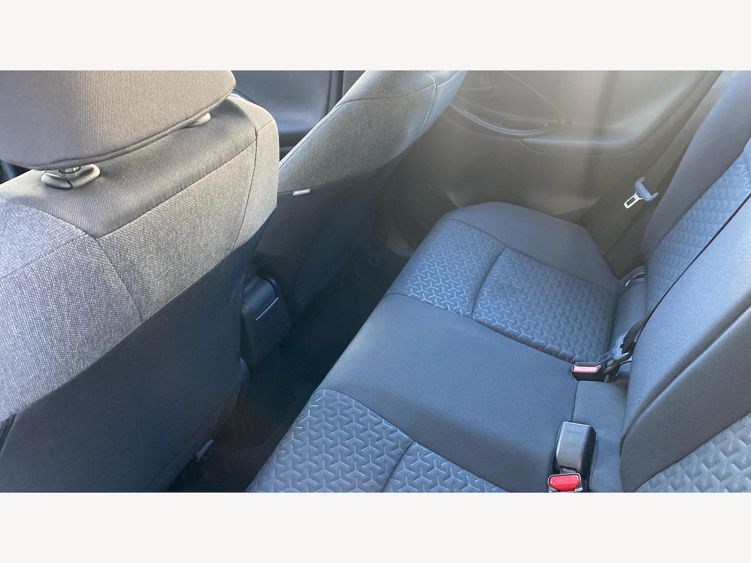 Used Toyota Yaris Cross 2023 for sale - 76608170: Photo 15