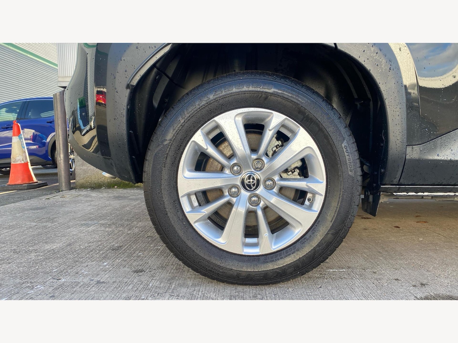 Used Toyota Yaris Cross 2023 for sale - 76608170: Photo 20