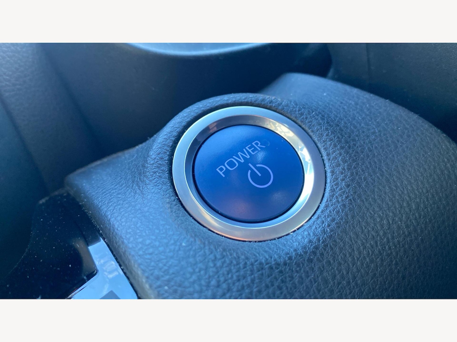 Used Toyota Yaris Cross 2023 for sale - 76608170: Photo 28