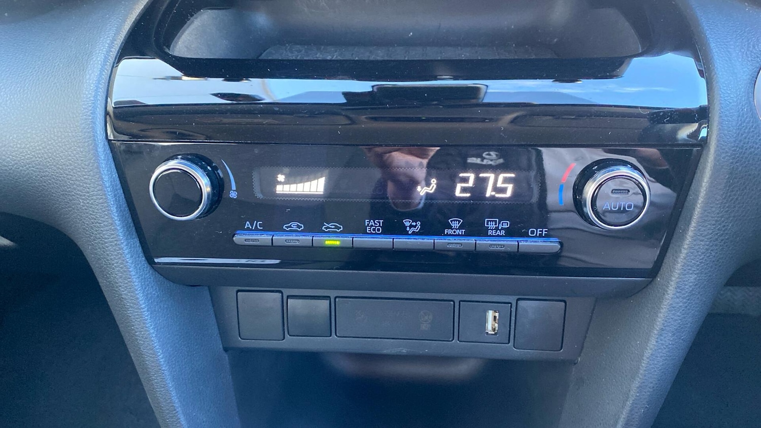 Used Toyota Yaris Cross 2023 for sale - 76608170: Photo 40