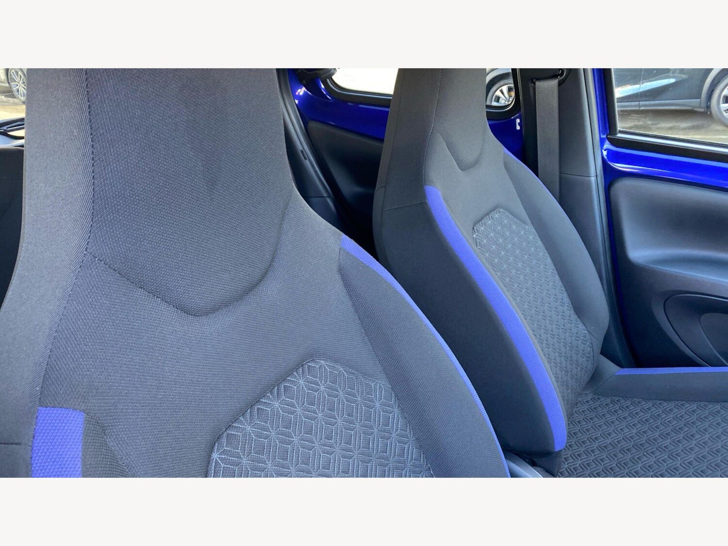 Used Toyota Aygo X 2022 for sale - 78157308: Photo 33