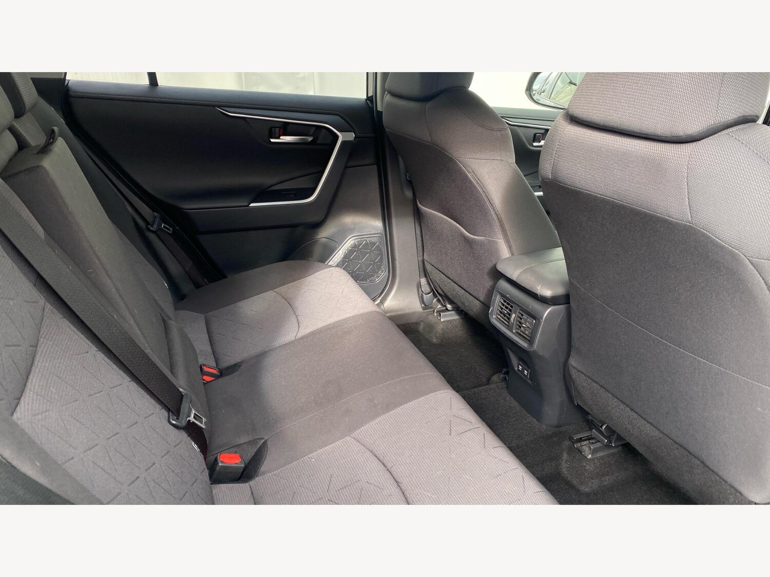 Used Toyota RAV4 2021 for sale - 76456684: Photo 14