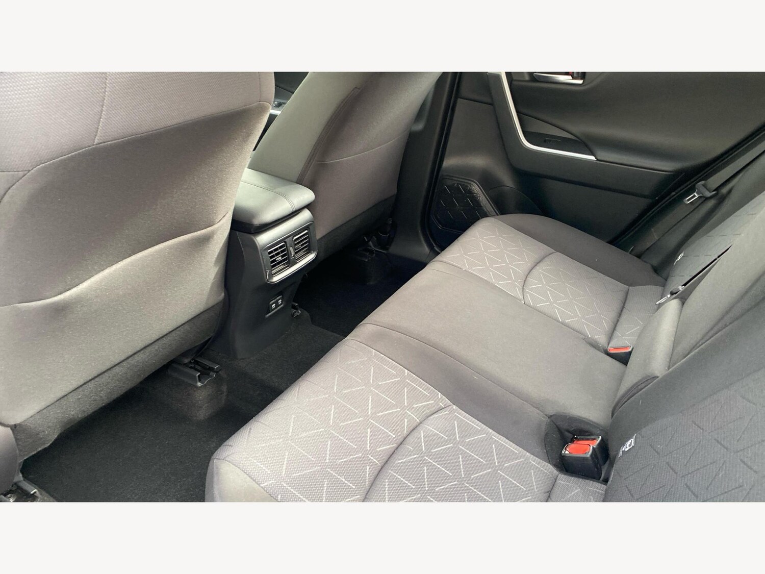 Used Toyota RAV4 2021 for sale - 76456684: Photo 15