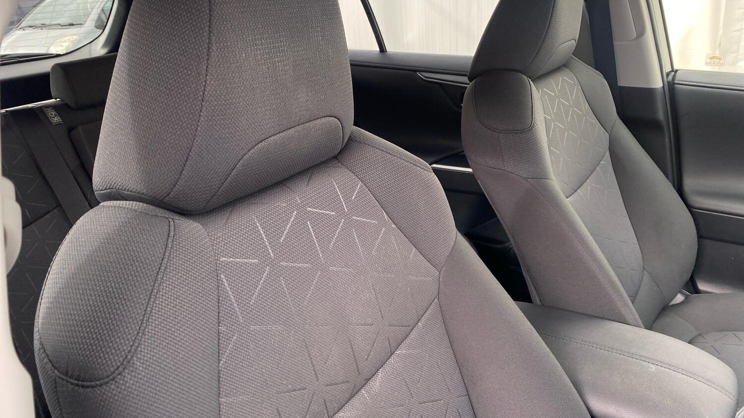 Used Toyota RAV4 2021 for sale - 76456684: Photo 36