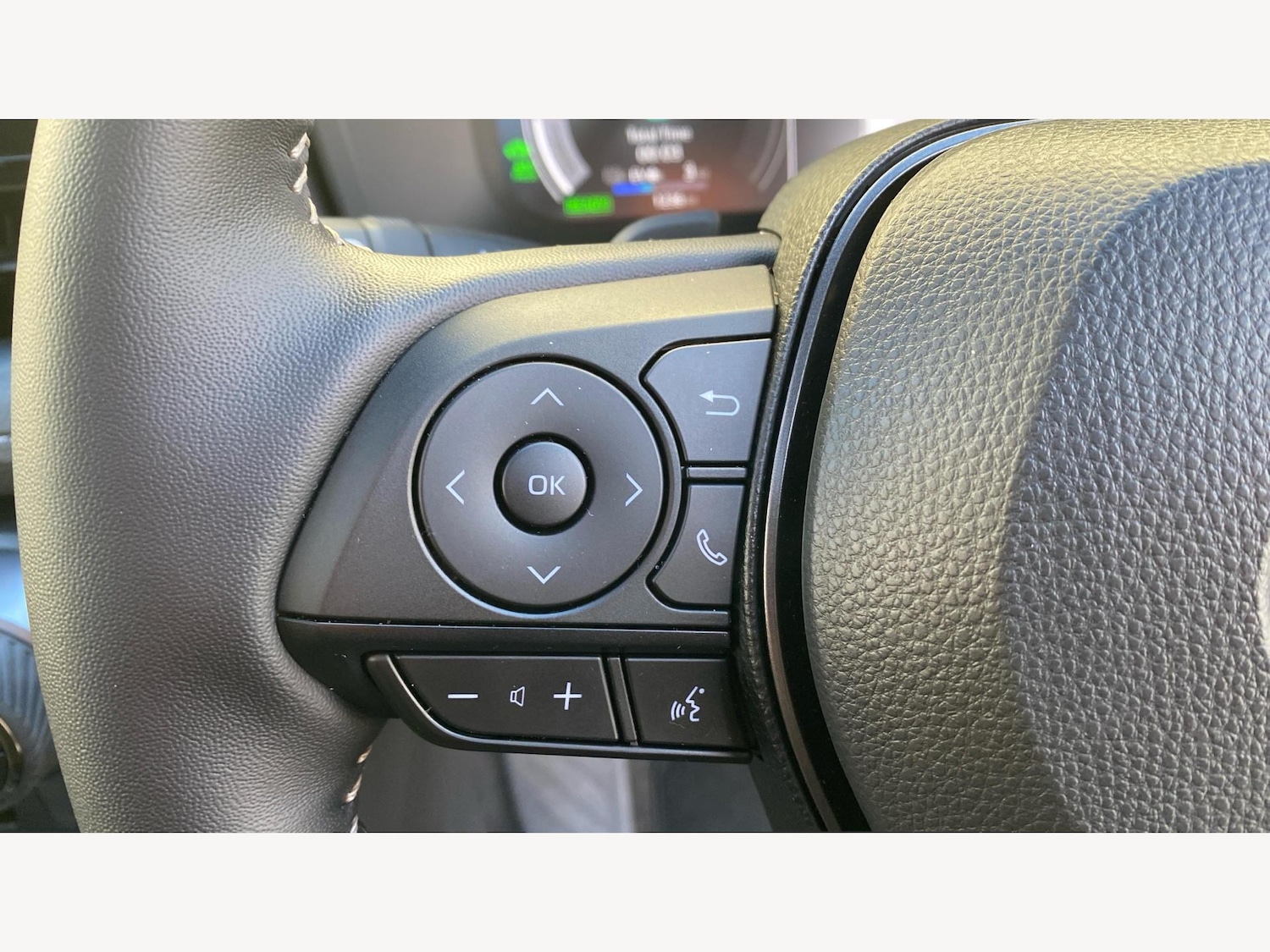 Used Toyota RAV4 2025 for sale - 76702380: Photo 30