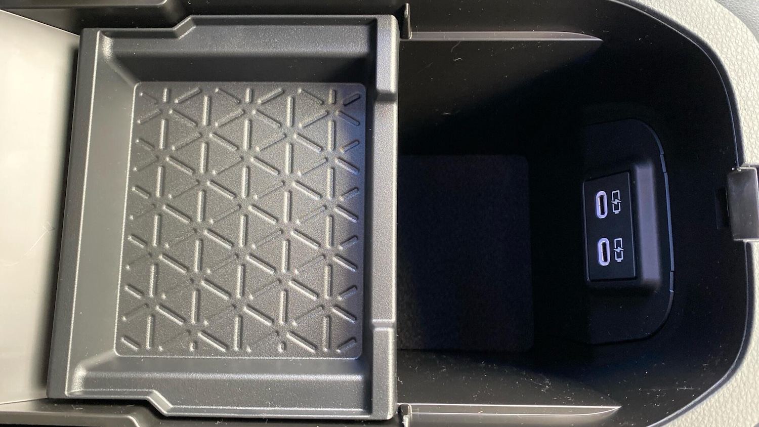 Used Toyota RAV4 2025 for sale - 76702380: Photo 43