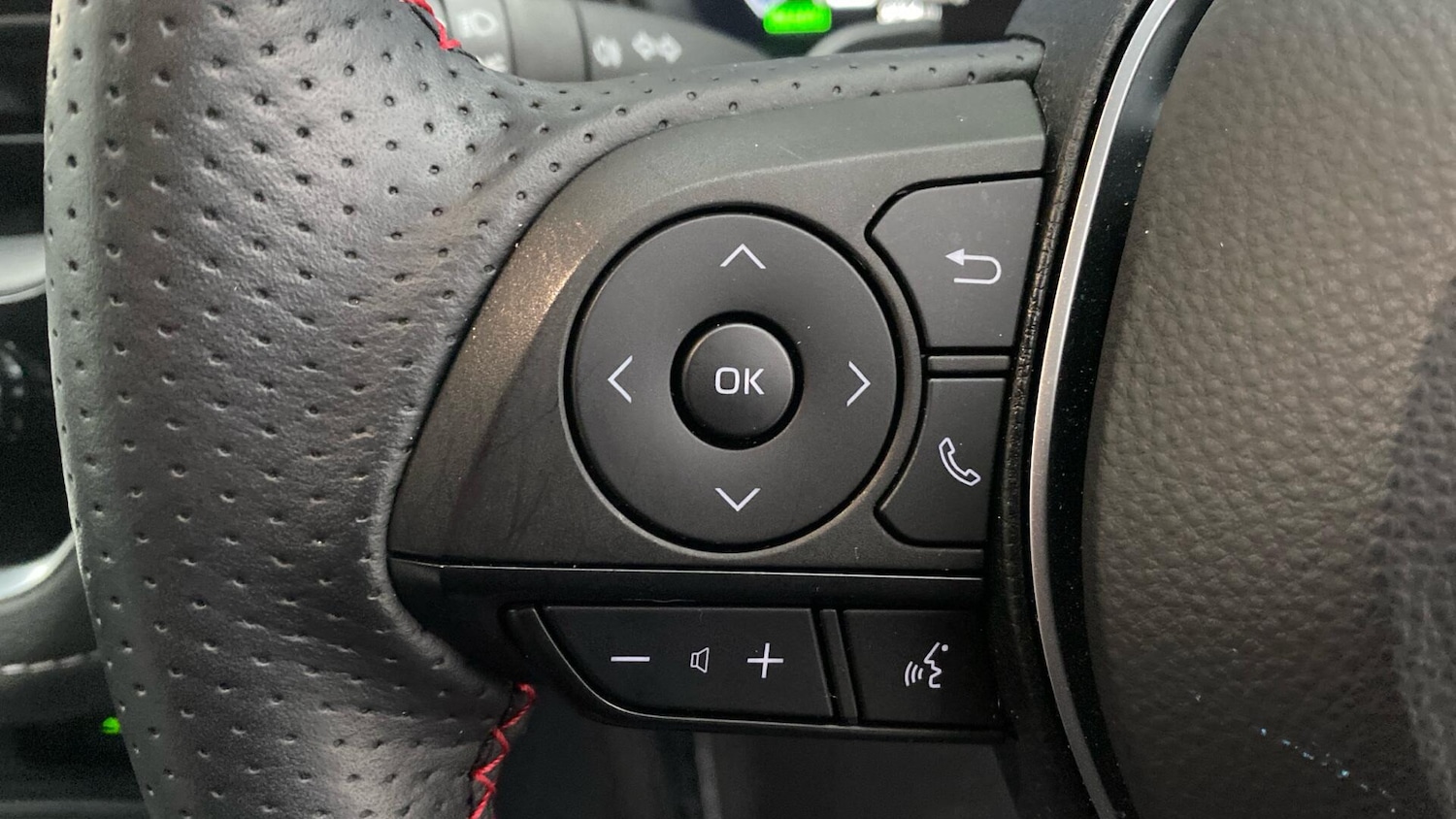 Used Toyota Corolla 2023 for sale - 76765415: Photo 42