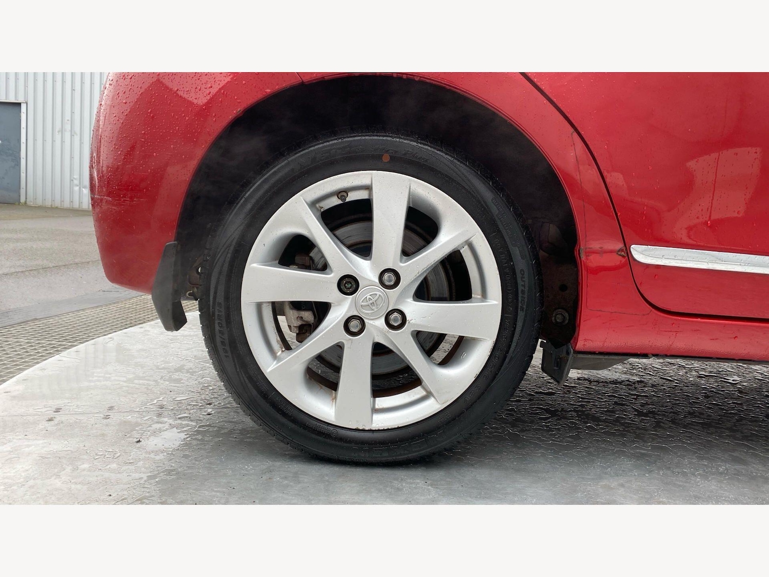 Used Toyota Yaris 2016 for sale - 78062944: Photo 20