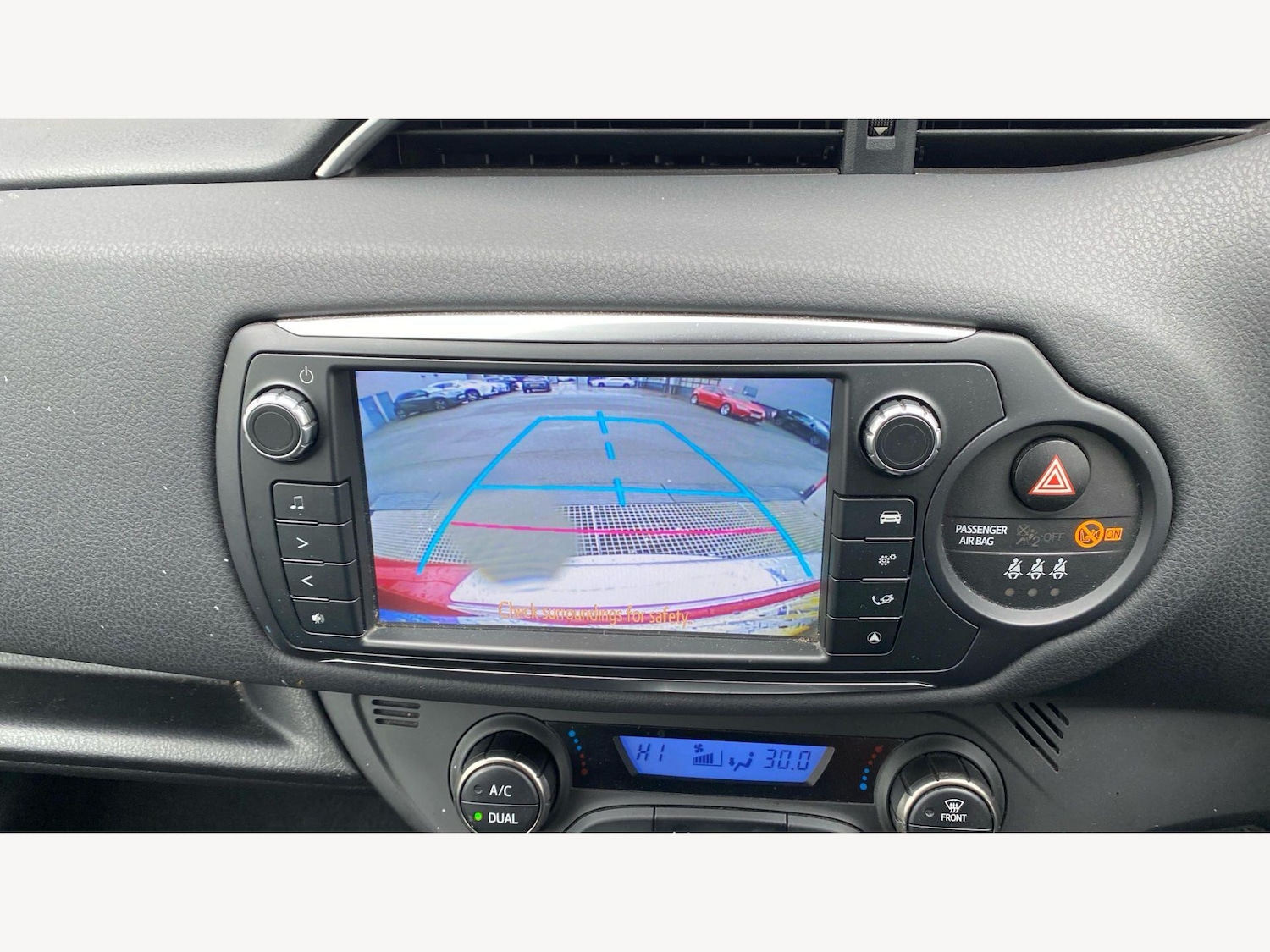 Used Toyota Yaris 2016 for sale - 78062944: Photo 28