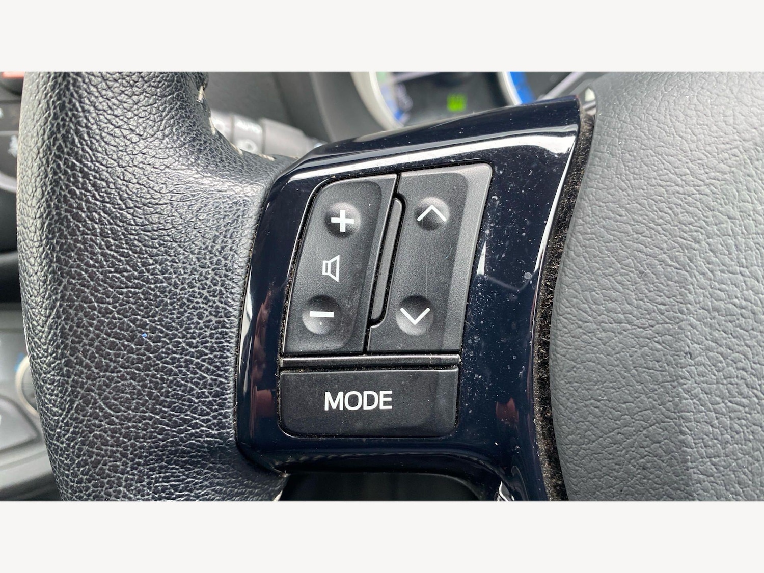 Used Toyota Yaris 2016 for sale - 78062944: Photo 29