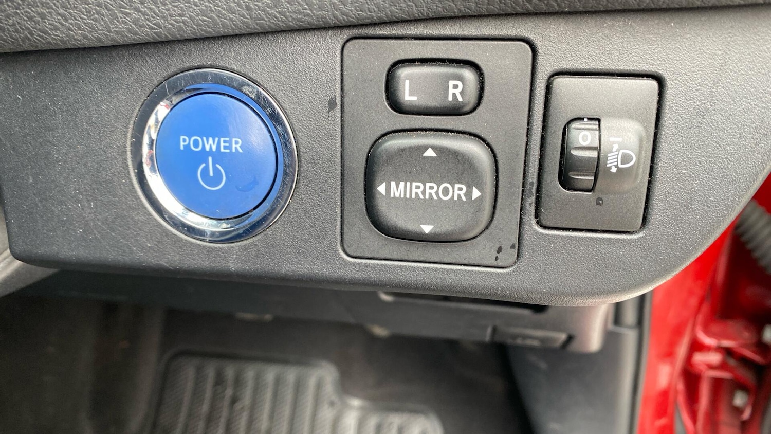 Used Toyota Yaris 2016 for sale - 78062944: Photo 38