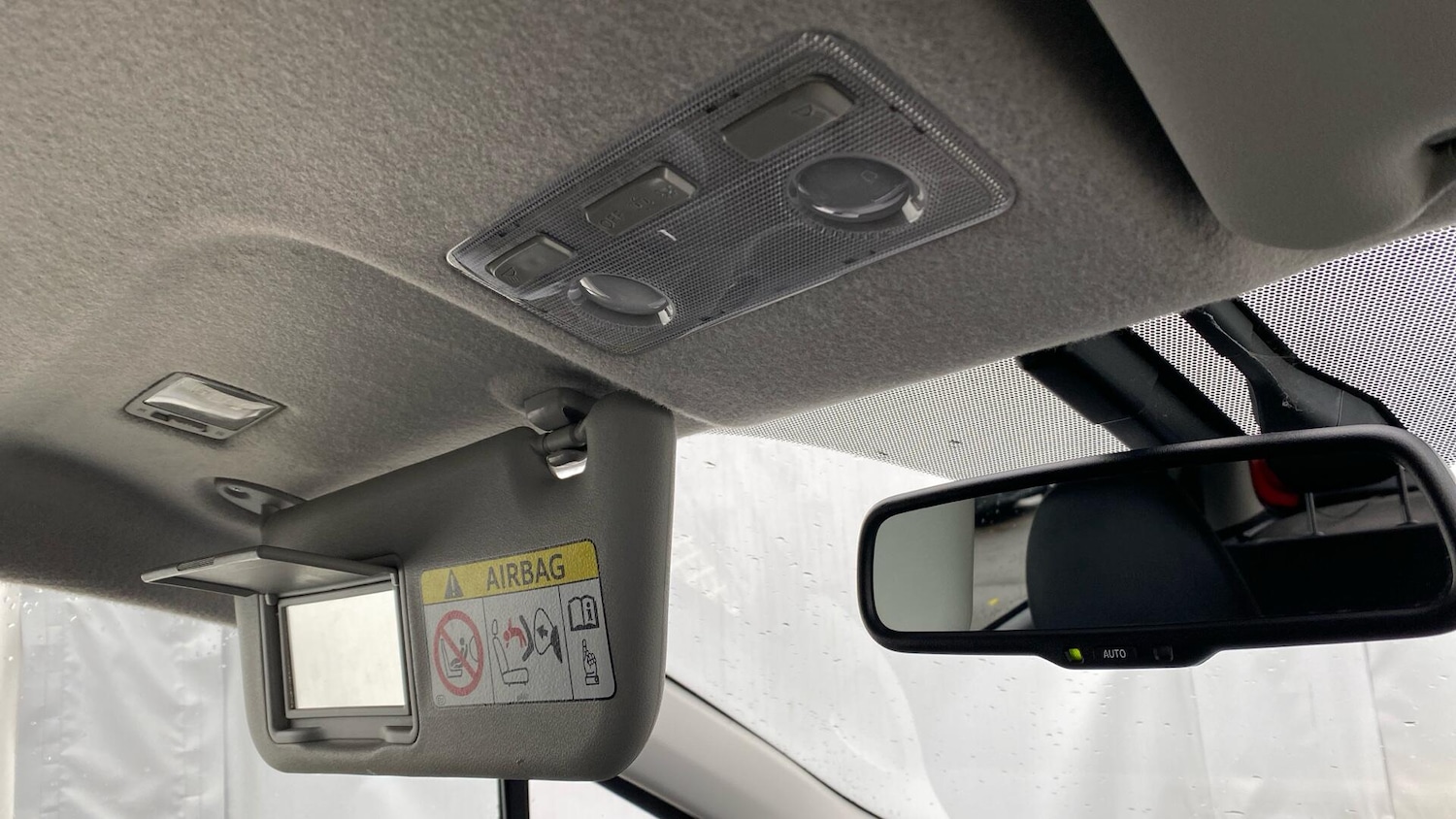 Used Toyota Yaris 2016 for sale - 78062944: Photo 44