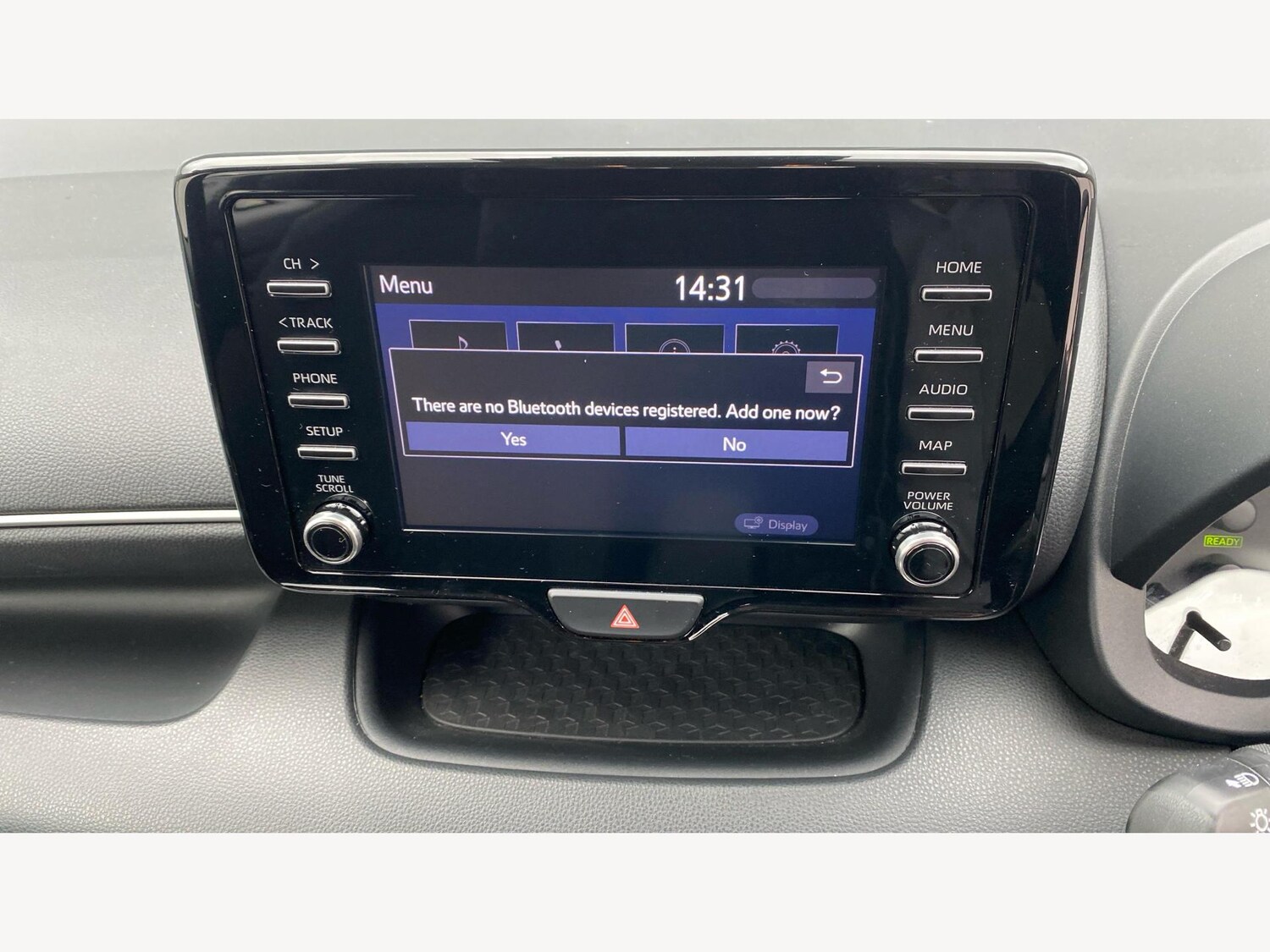 Used Toyota Yaris 2022 for sale - 76348921: Photo 26