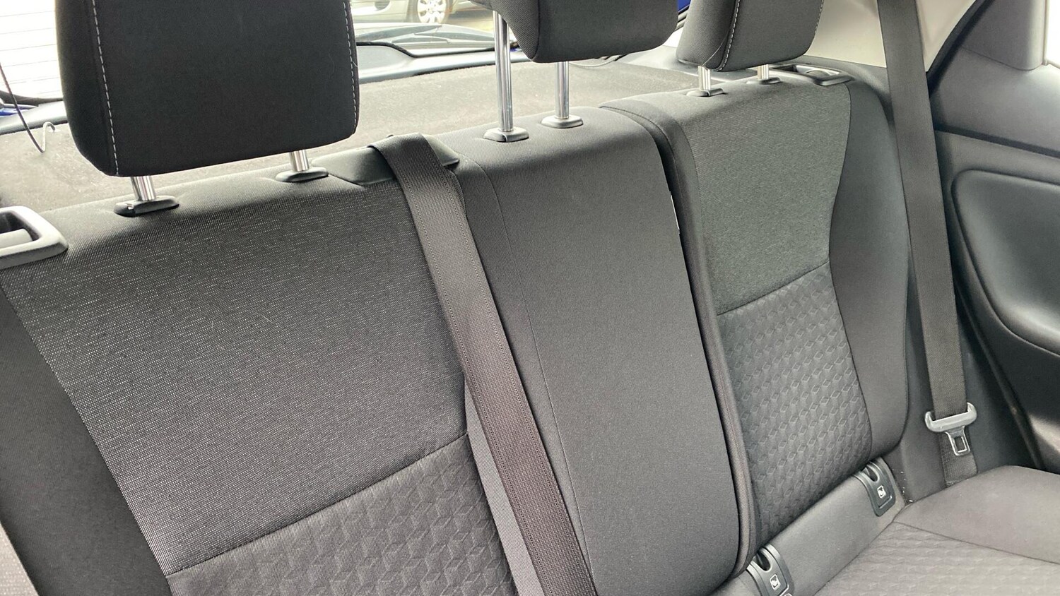 Used Toyota Yaris 2022 for sale - 76348921: Photo 36
