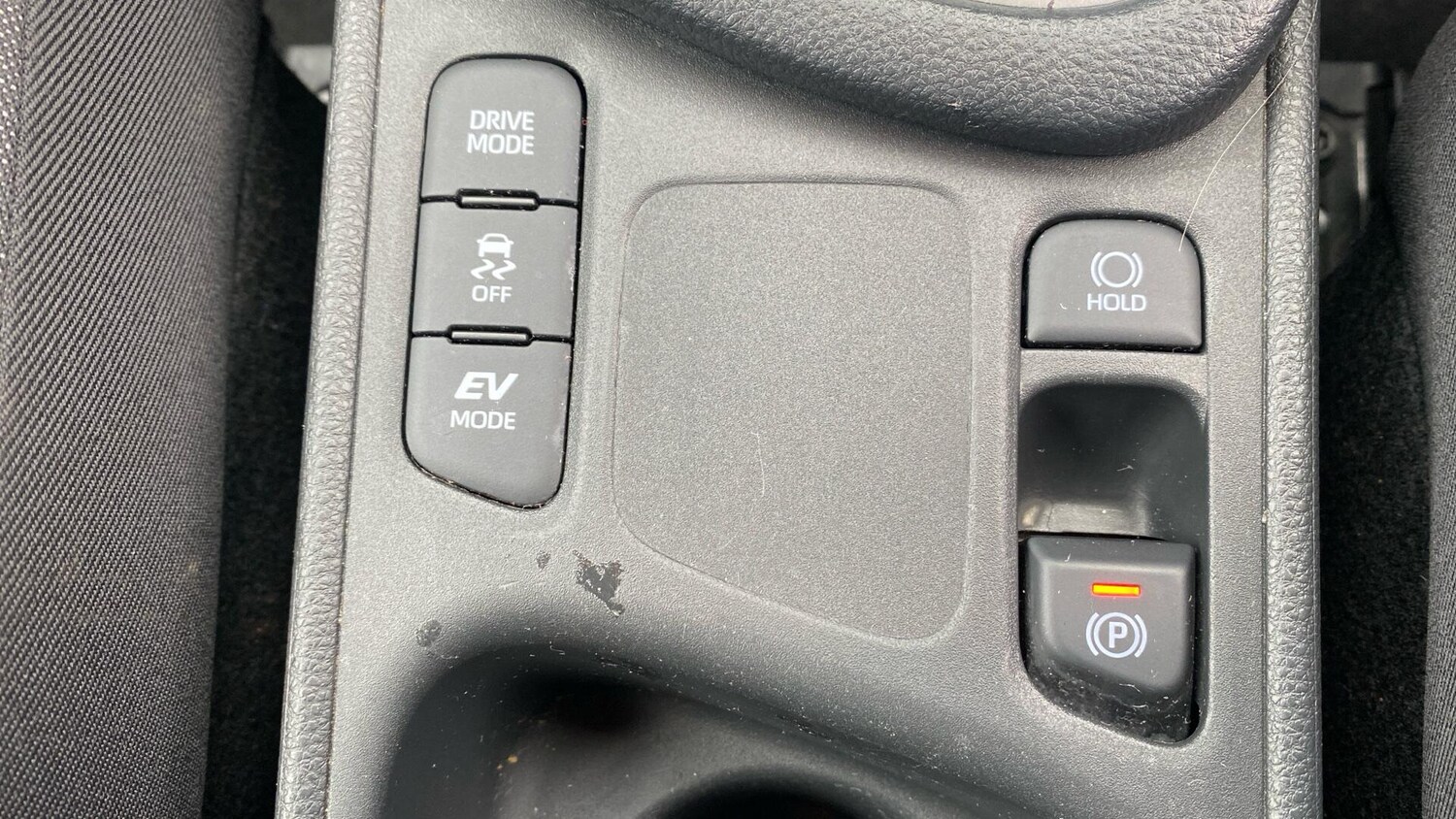 Used Toyota Yaris 2022 for sale - 76348921: Photo 39