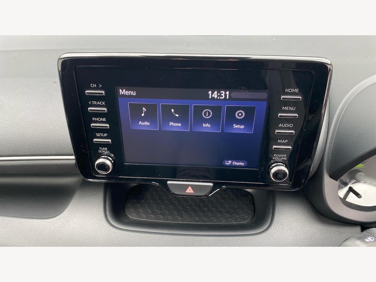 Used Toyota Yaris 2022 for sale - 76348921: Photo 9