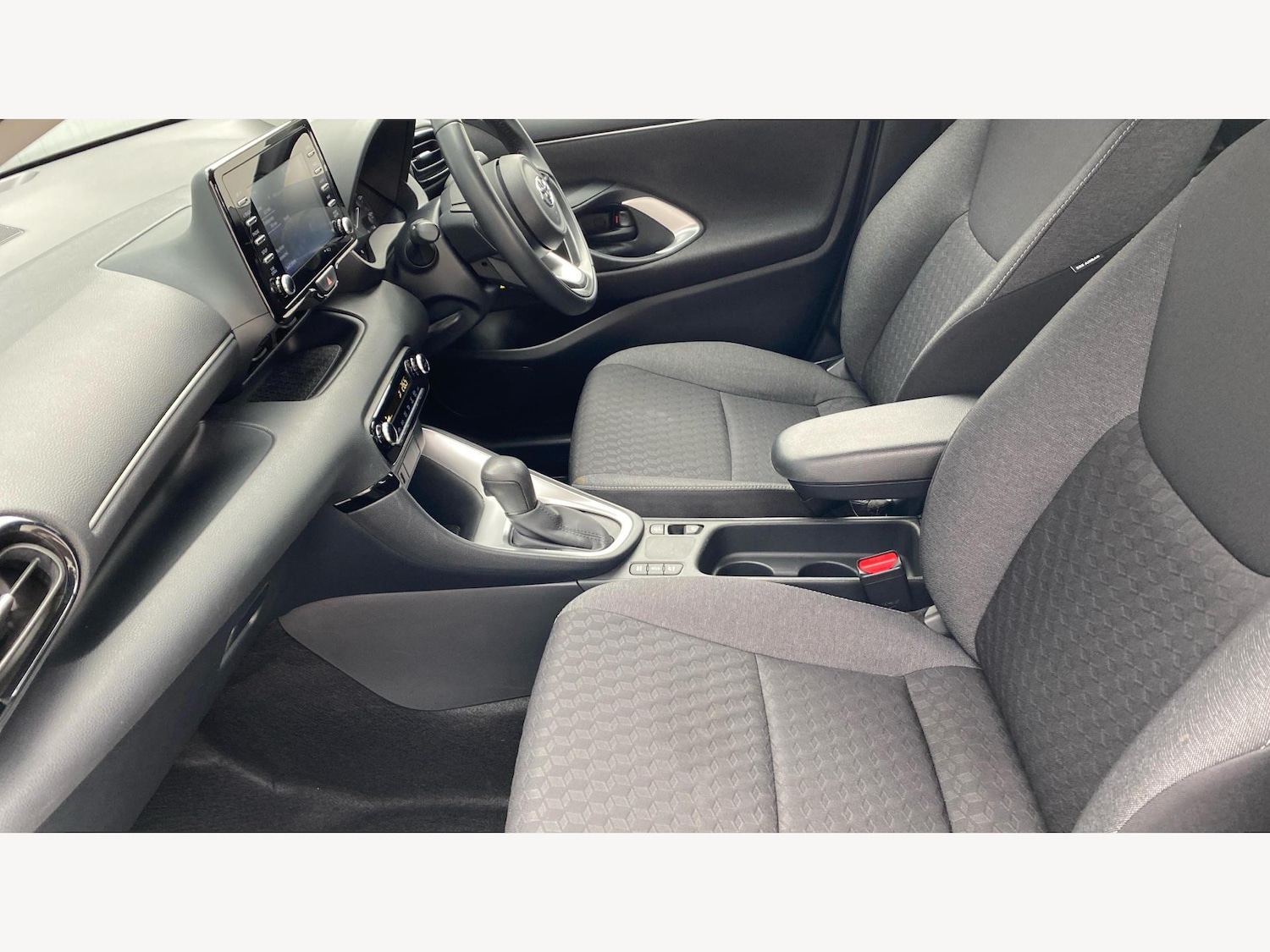 Used Toyota Yaris 2022 for sale - 76607896: Photo 12