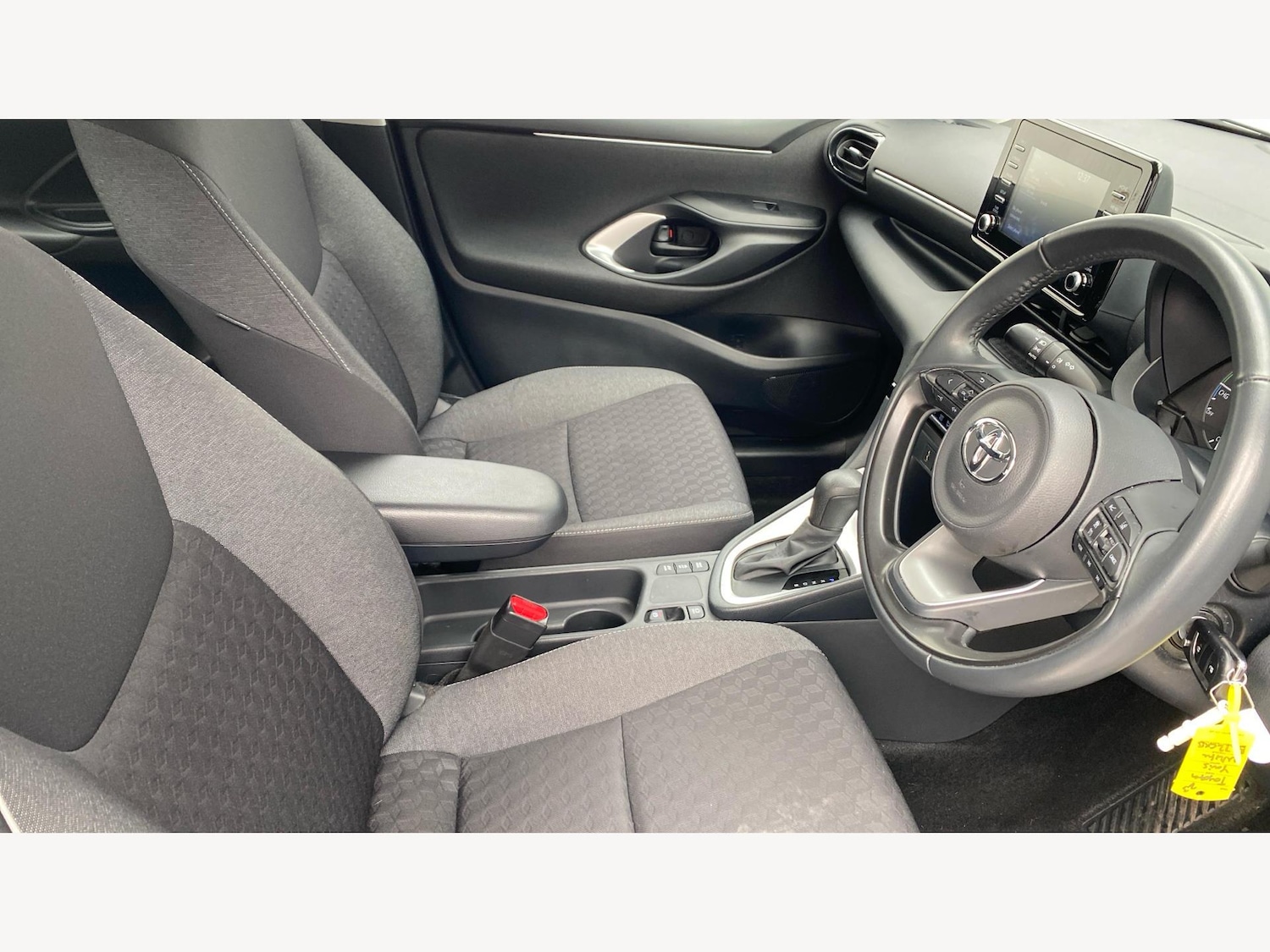 Used Toyota Yaris 2022 for sale - 76607896: Photo 13