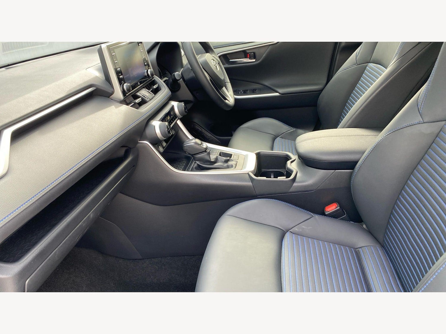 Used Toyota RAV4 2022 for sale - 77633695: Photo 12