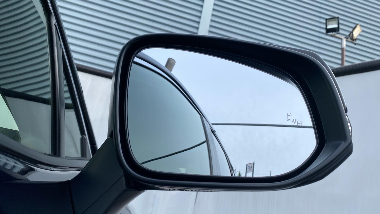 Used Toyota RAV4 2022 for sale - 77633695: Photo 32