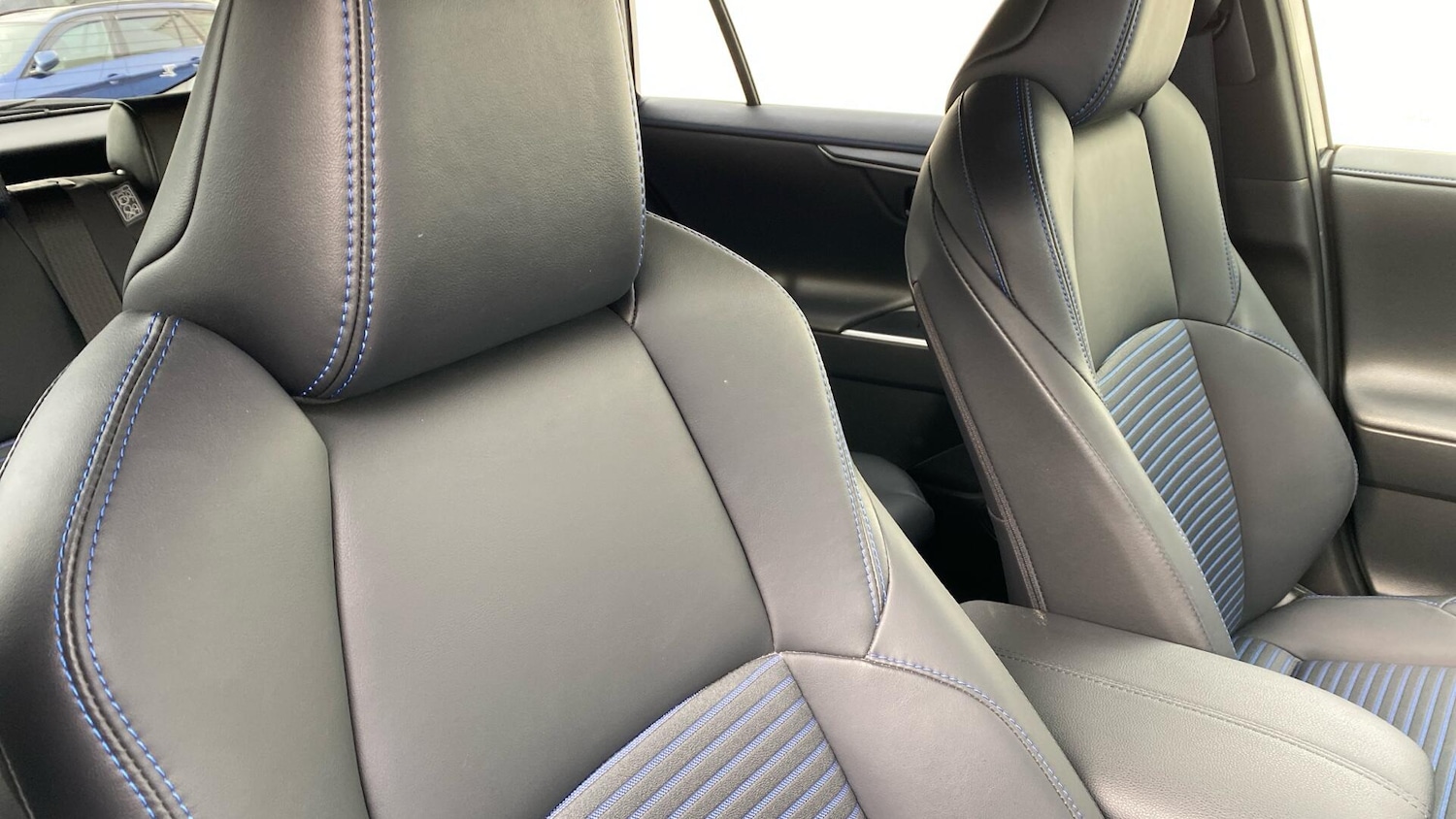 Used Toyota RAV4 2022 for sale - 77633695: Photo 37