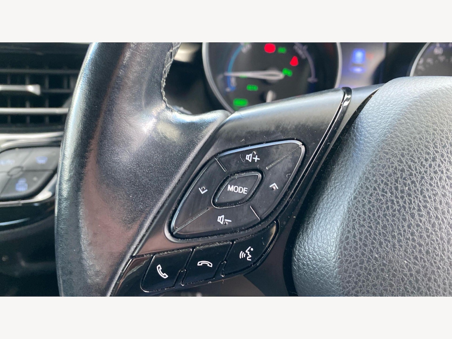 Used Toyota C-HR 2017 for sale - 78086546: Photo 31