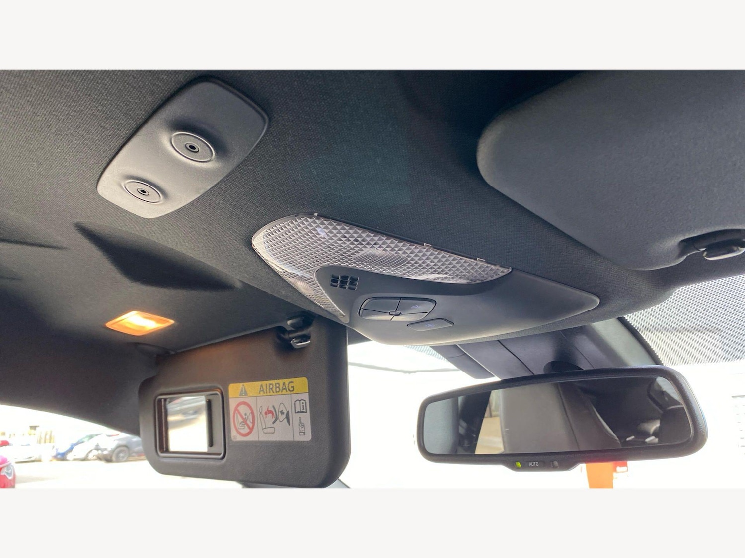 Used Toyota C-HR 2017 for sale - 78086546: Photo 47