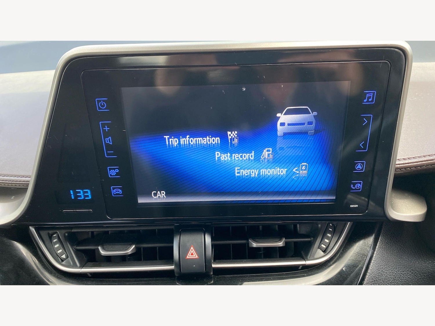 Used Toyota C-HR 2017 for sale - 78086546: Photo 48