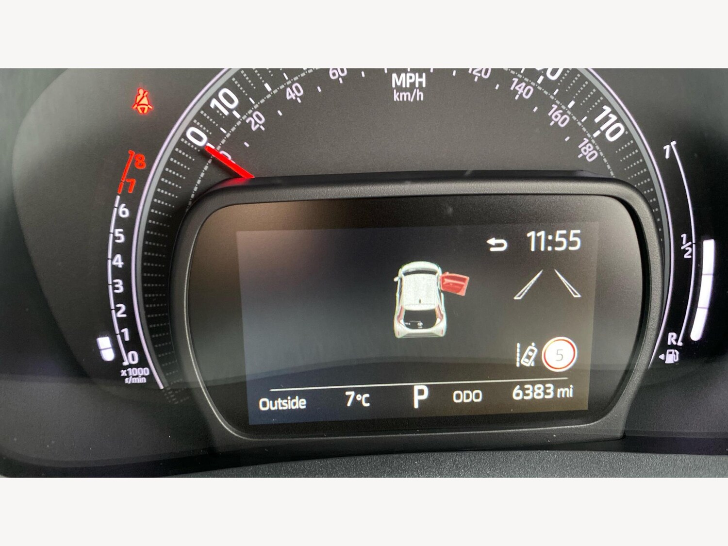 Used Toyota Aygo X 2024 for sale - 77478522: Photo 11