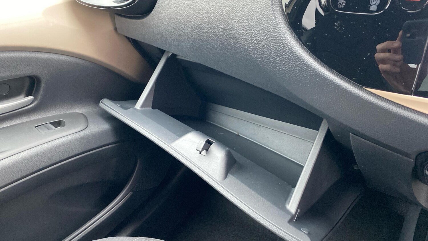 Used Toyota Aygo X 2024 for sale - 77478522: Photo 43