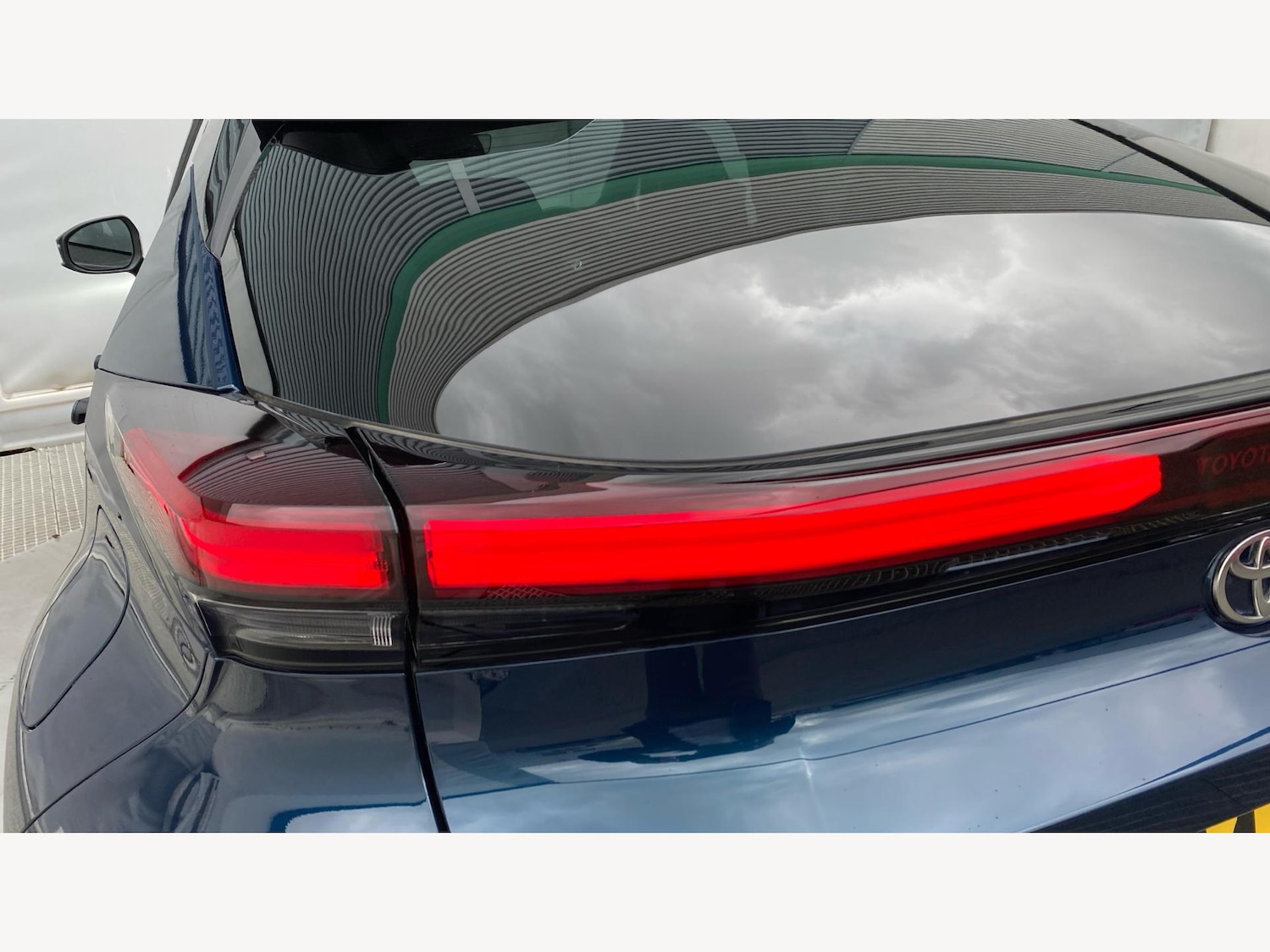 Used Toyota C-HR 2024 for sale - 75978053: Photo 23