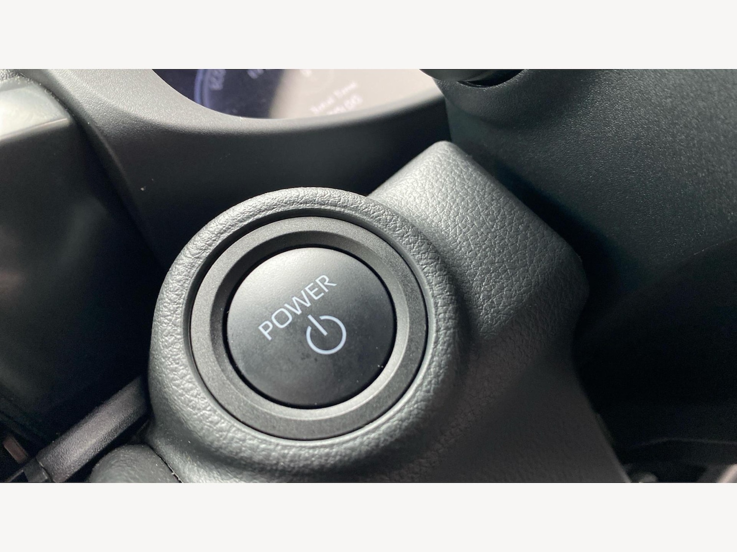 Used Toyota C-HR 2024 for sale - 75978053: Photo 28