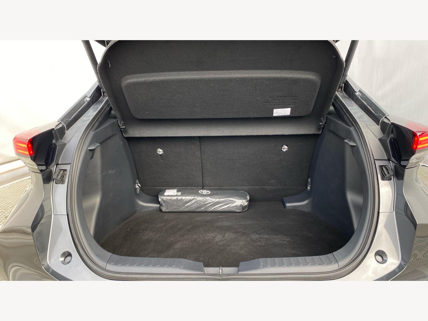 Used Toyota C-HR 2025 for sale - 76457584: Photo 16