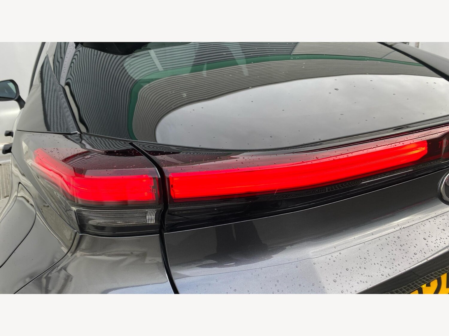 Used Toyota C-HR 2025 for sale - 76457584: Photo 23