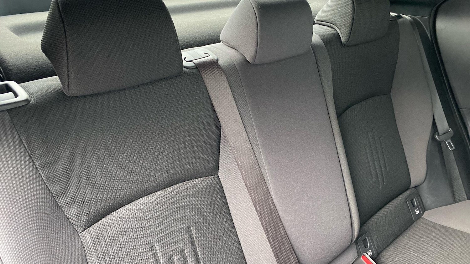 Used Toyota C-HR 2025 for sale - 76457584: Photo 38