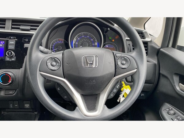 Used Honda Jazz 2019 for sale - 76296089: Photo 10