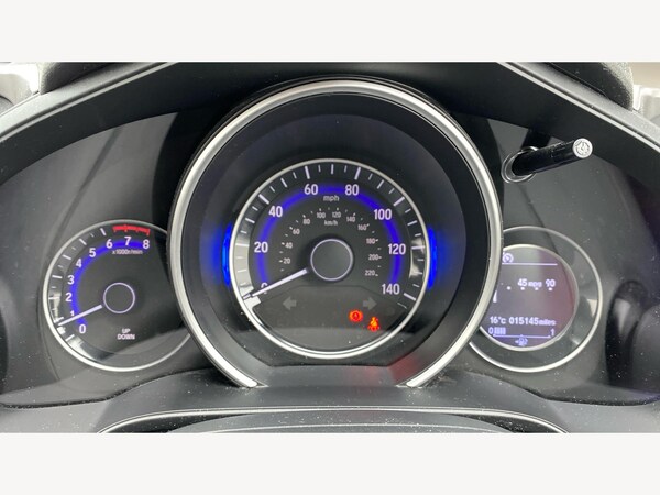 Used Honda Jazz 2019 for sale - 76296089: Photo 11