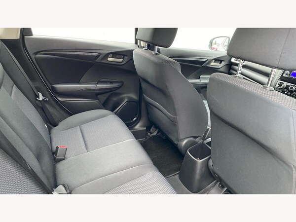 Used Honda Jazz 2019 for sale - 76296089: Photo 14
