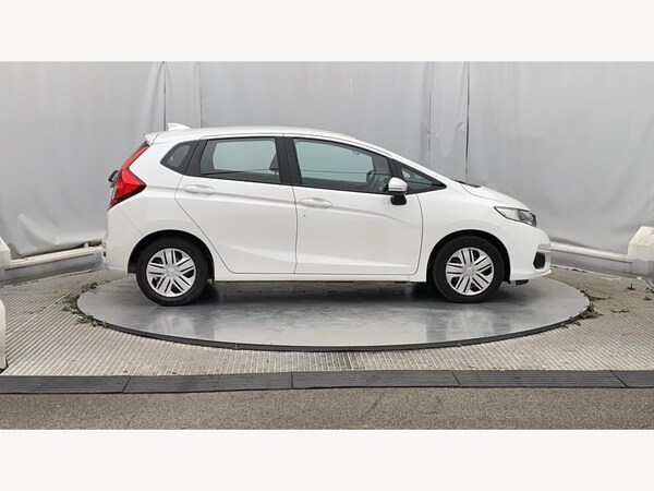 Used Honda Jazz 2019 for sale - 76296089: Photo 18