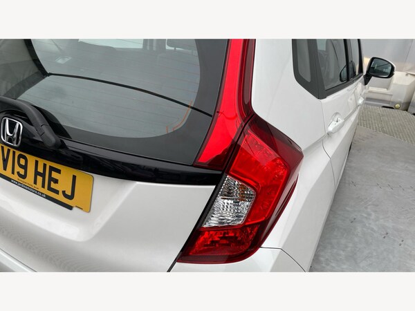 Used Honda Jazz 2019 for sale - 76296089: Photo 22