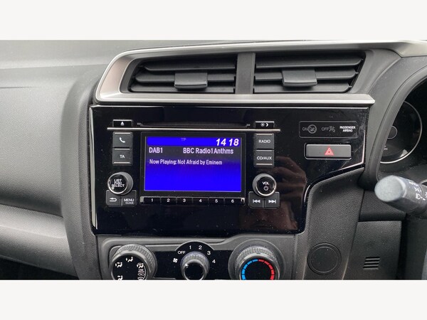 Used Honda Jazz 2019 for sale - 76296089: Photo 9