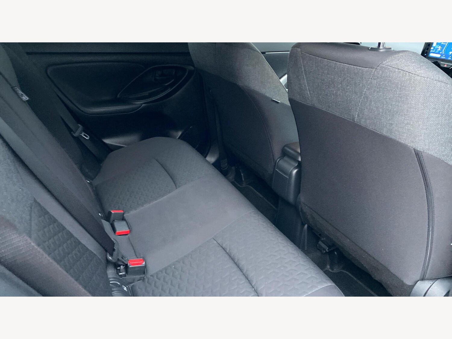 Used Toyota Yaris Cross 2023 for sale - 76550373: Photo 14