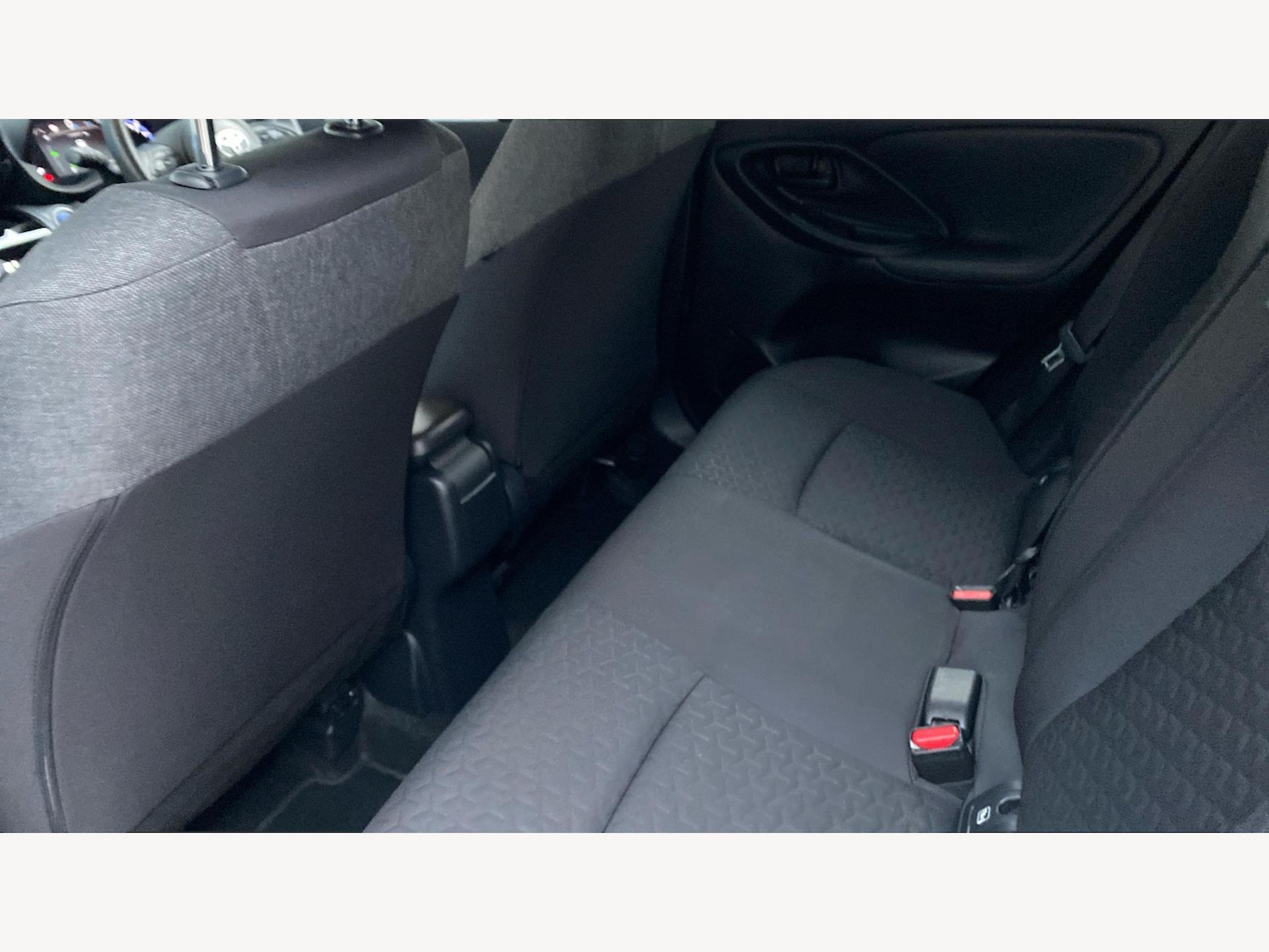 Used Toyota Yaris Cross 2023 for sale - 76550373: Photo 15