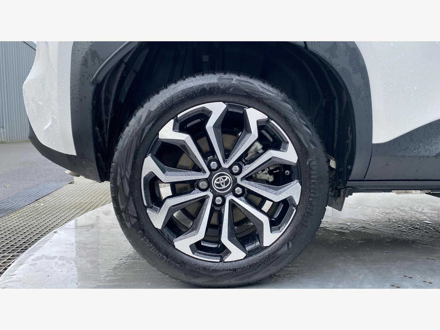 Used Toyota Yaris Cross 2023 for sale - 76550373: Photo 20