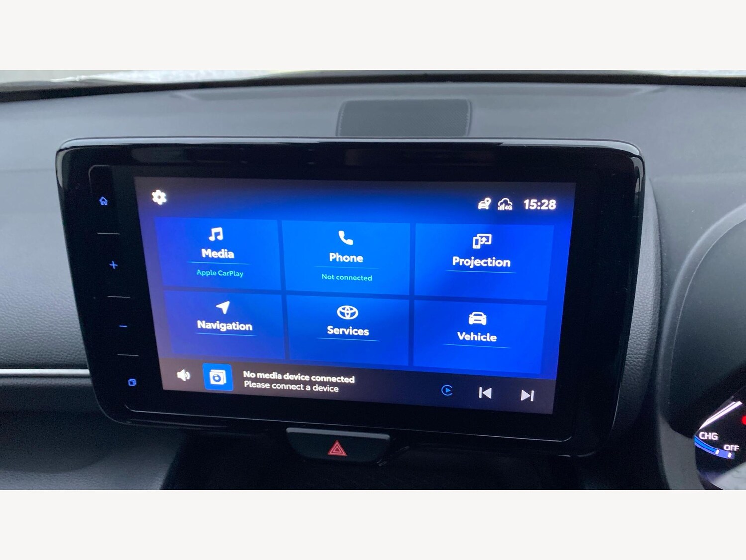 Used Toyota Yaris Cross 2023 for sale - 76550373: Photo 27