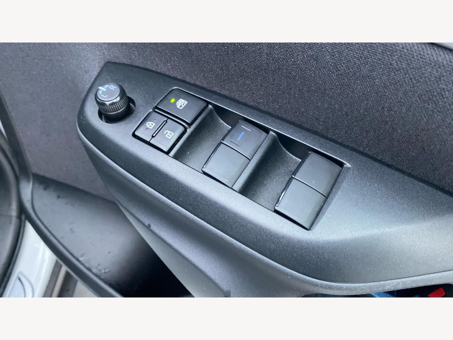 Used Toyota Yaris Cross 2023 for sale - 76550373: Photo 32